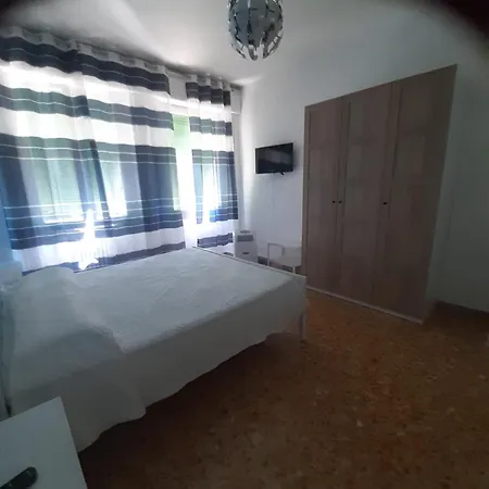 Appartamento I Pini 8 *